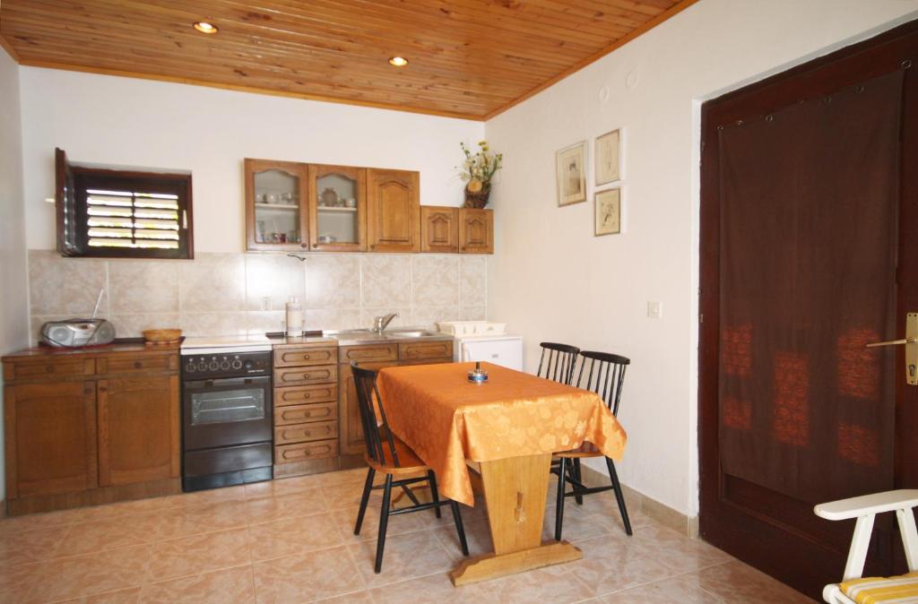 Apartments by the sea Stomorska photo 3