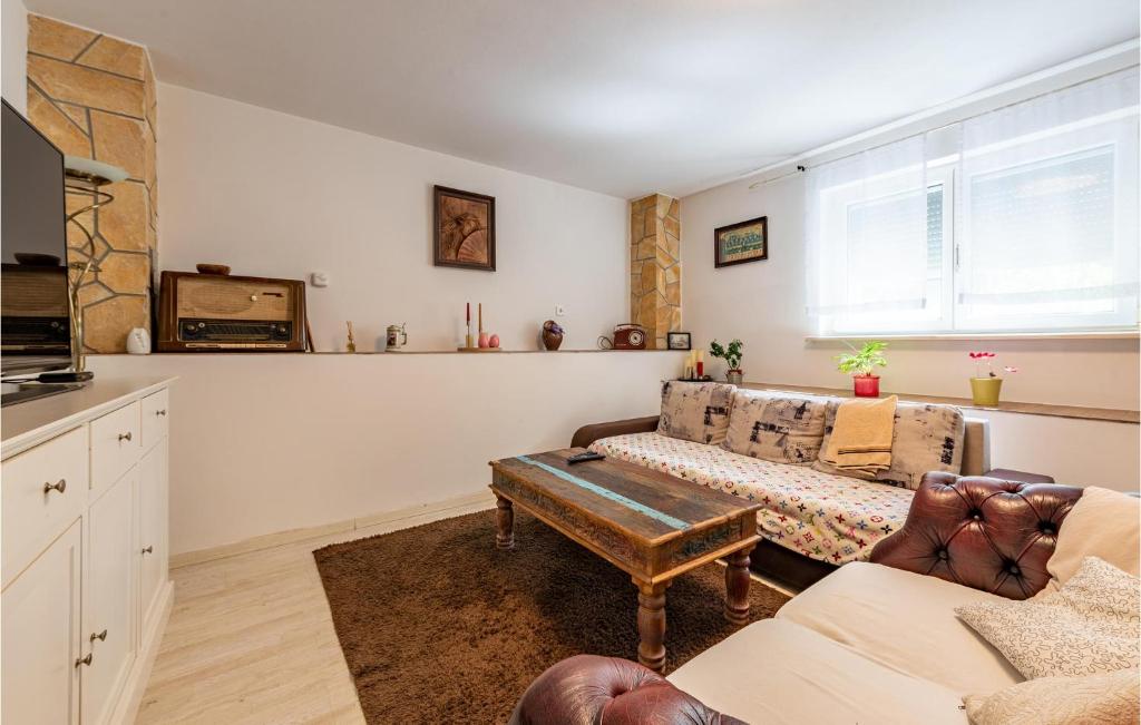 1 Bedroom Nice Apartment In Zadar photo 3