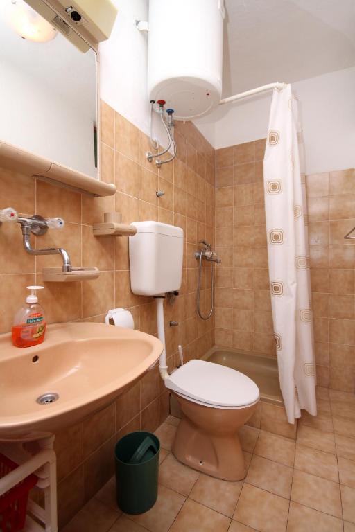 Apartments by the sea Cove Milna - Zastrazisce photo 3