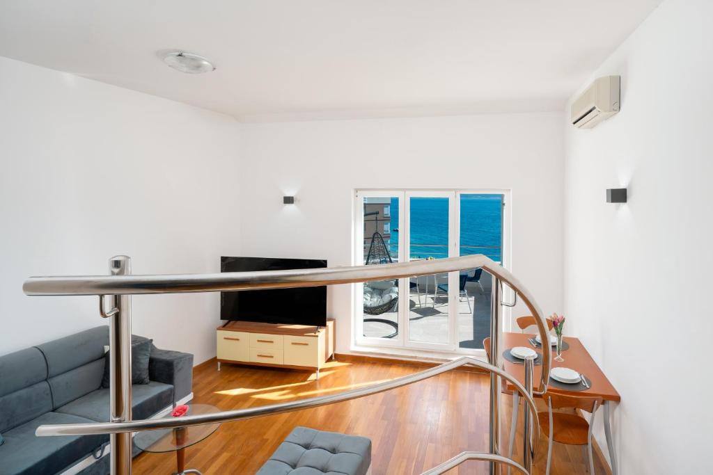 Sea Star Beach Apartments photo 3