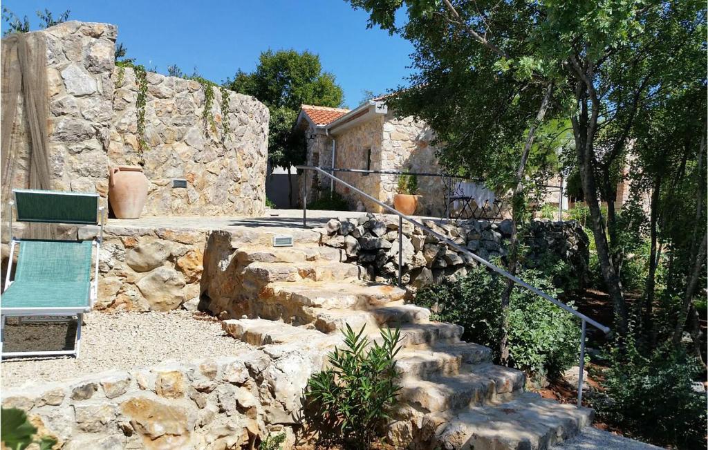 Gorgeous Home In Malinska photo 2