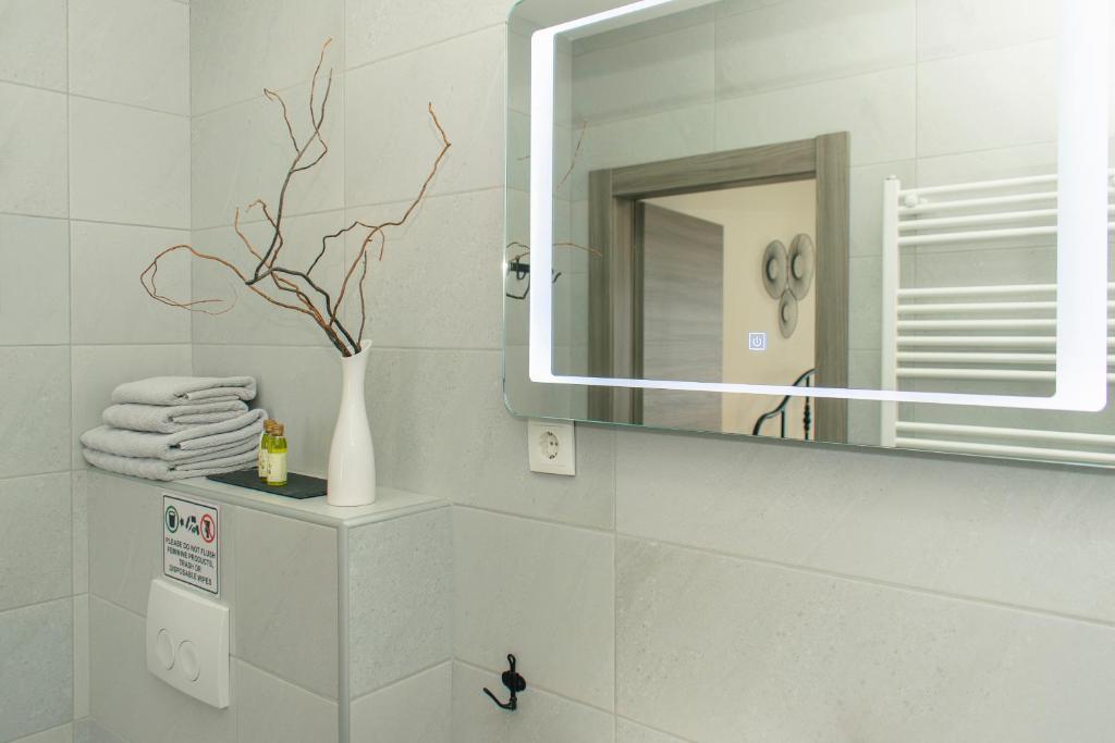 GoodLife Studio Apartment photo 3