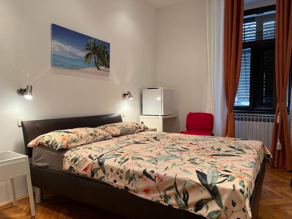 Rooms Aida photo 2