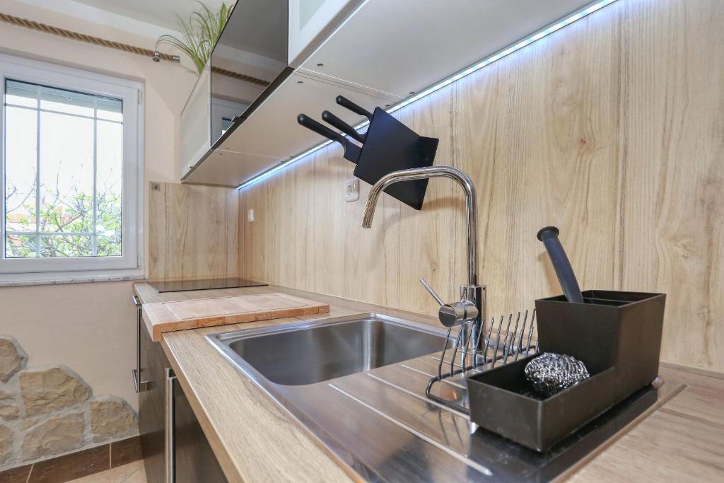 Appartement 1 Zaton beach mit Terrasse und Grill hochmodern und Strandnah photo 3