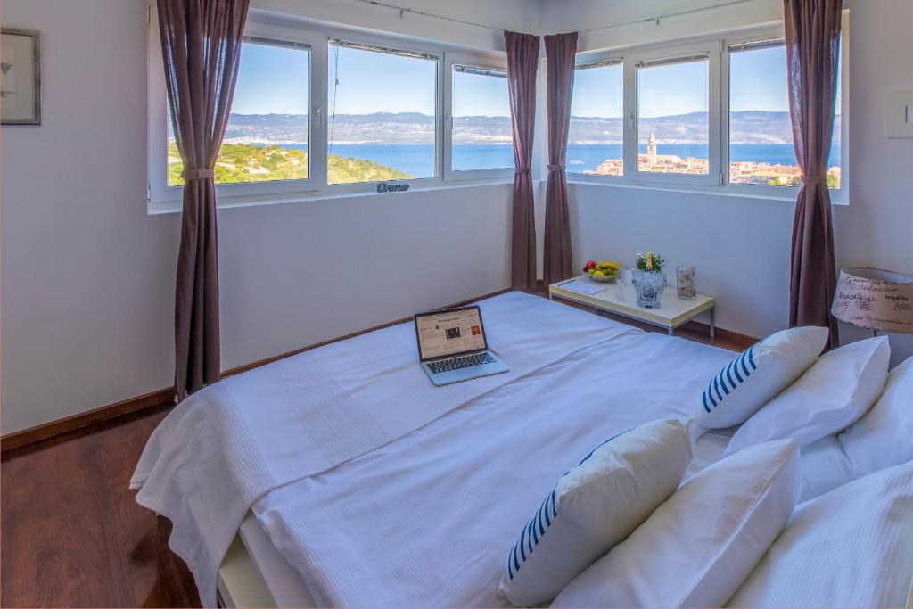 Villa Vrbnik photo 2