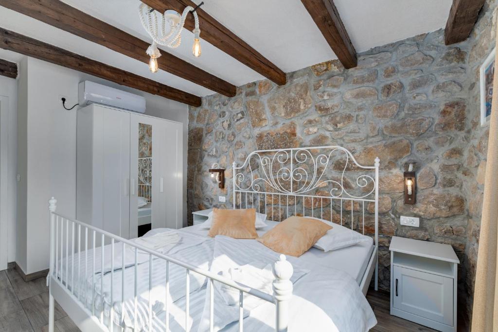 Stone house Villa Livia photo 2