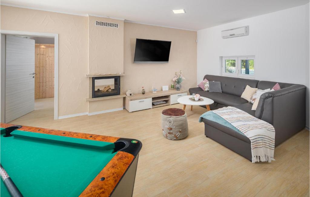 Lovely Home In Marici With Sauna photo 3