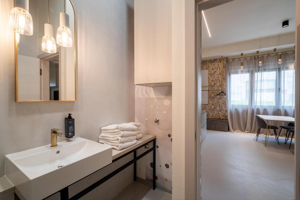 The Bridge City Luxury Apartments photo 3