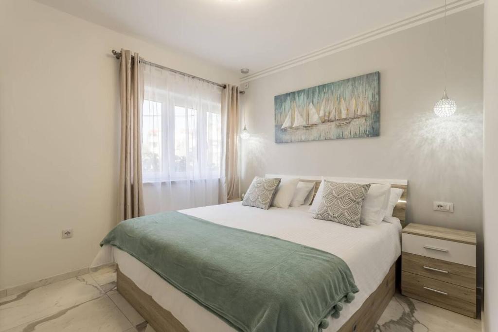 Royal Gold Apartment photo 2