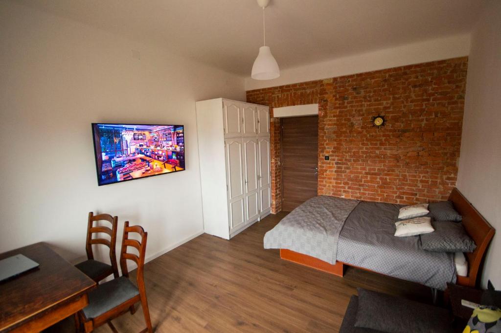 Balcony 4 bedroom apartment by Book-Rijeka — photo 1