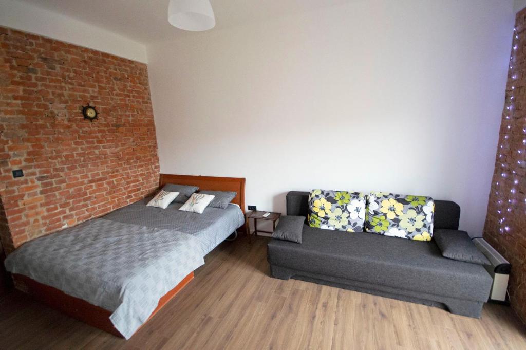 Balcony 4 bedroom apartment by Book-Rijeka photo 2