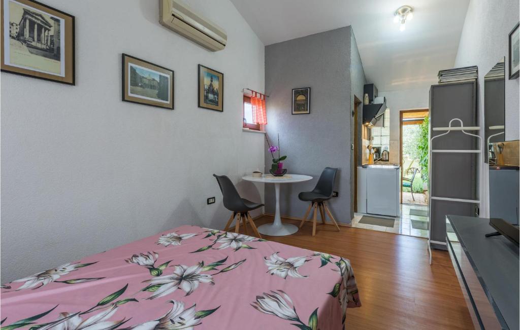 Lovely Apartment In Jadreski With Wifi photo 3