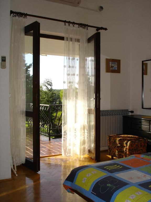Apartments by the sea Punat photo 2