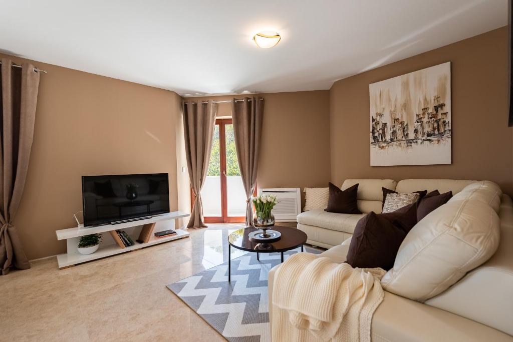 Zen Luxury Apartments — photo 1