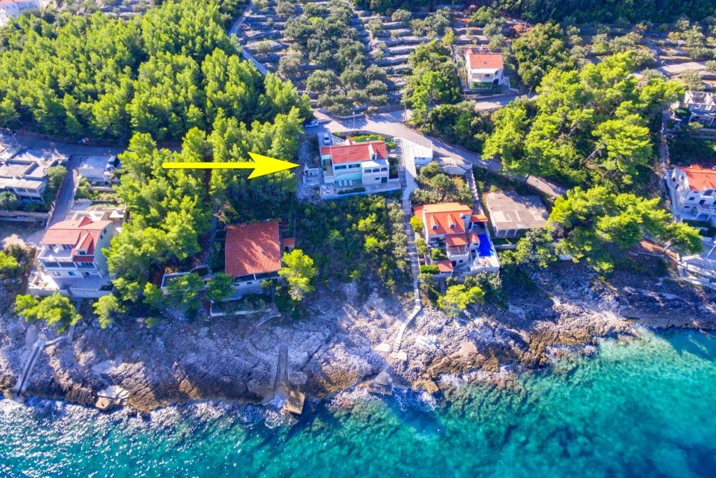 Seafront Holiday Home Marija photo 3