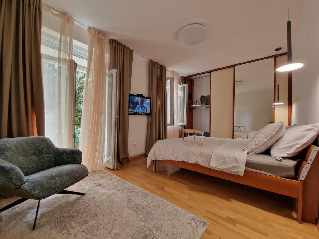 Guest House Laura photo 2