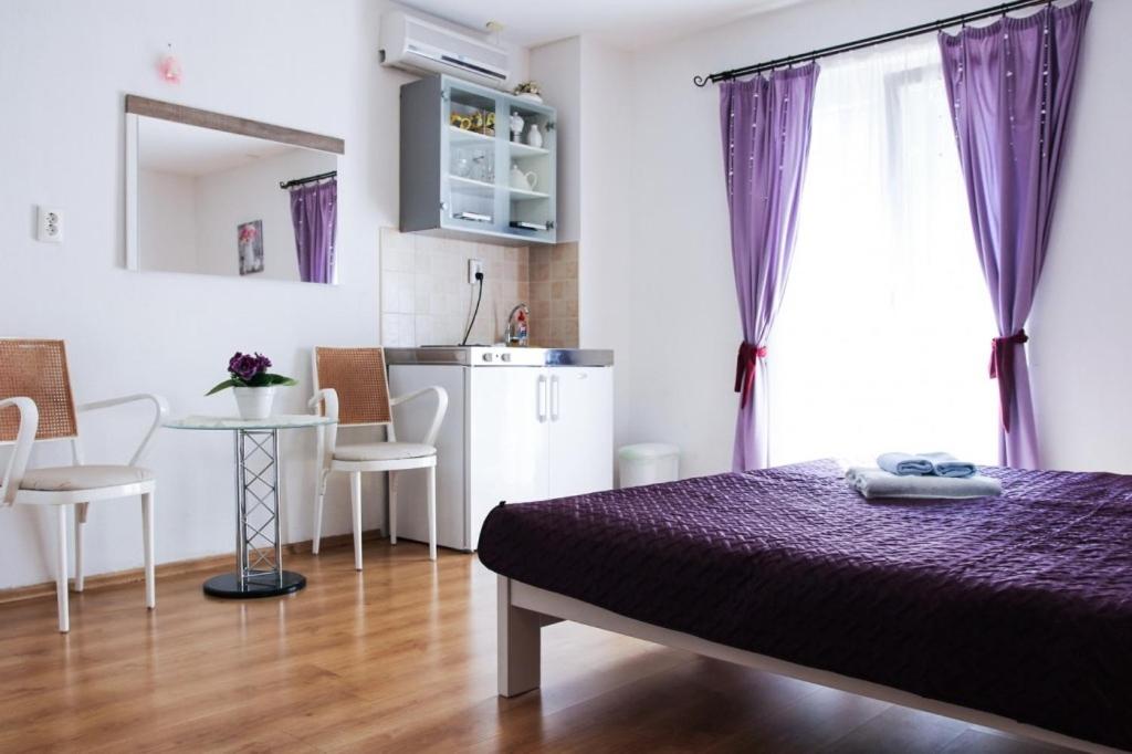 Apartments by the sea Makarska - 15200 photo 2