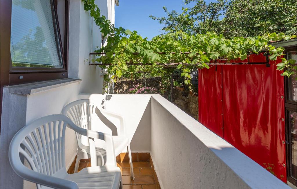 Gorgeous Apartment In Krk With Wifi photo 2
