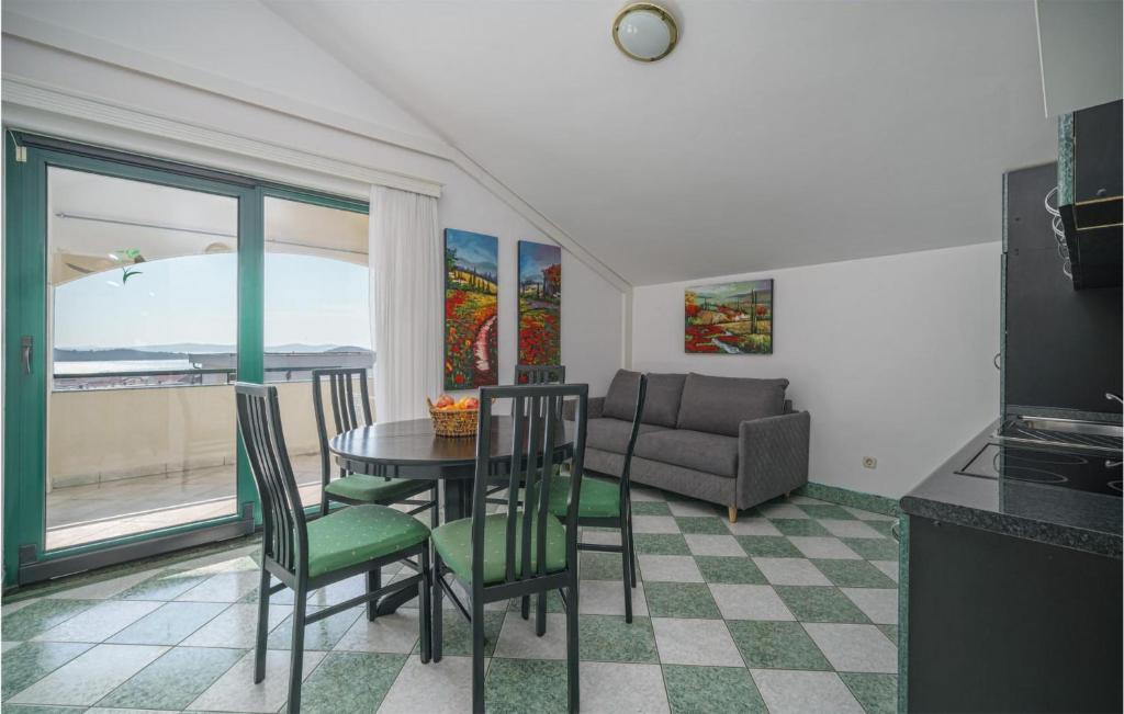 Stunning Apartment In Vodice photo 3