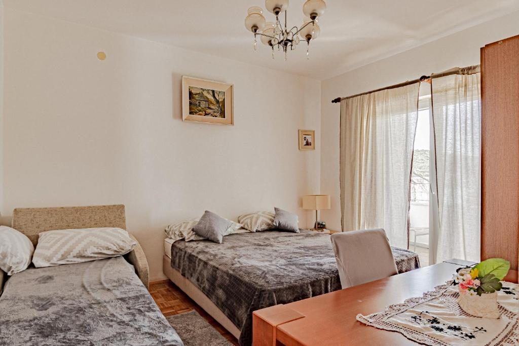 Apartments by the sea Luka Dubrava photo 2
