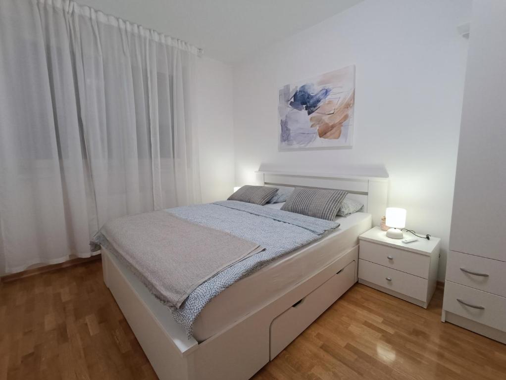 Apartman Lovinčićeva 3a photo 2