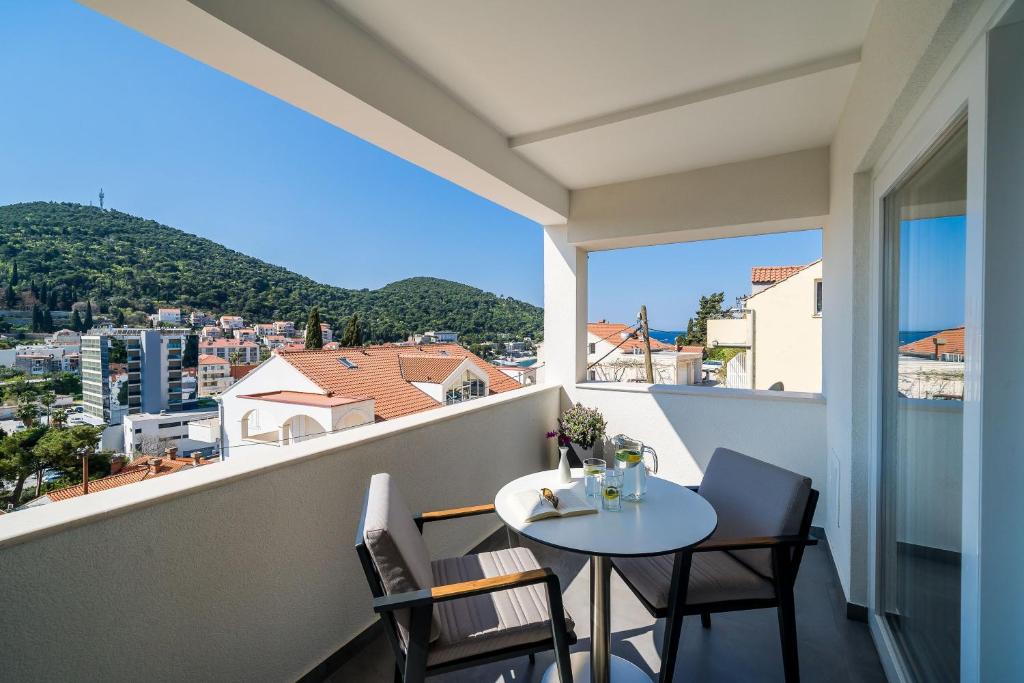 Apartments Swallow's Nest photo 2
