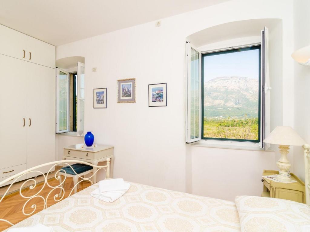 Stone House ''DiMaTo'' - Four Bedroom Holiday Home with Terrace photo 2