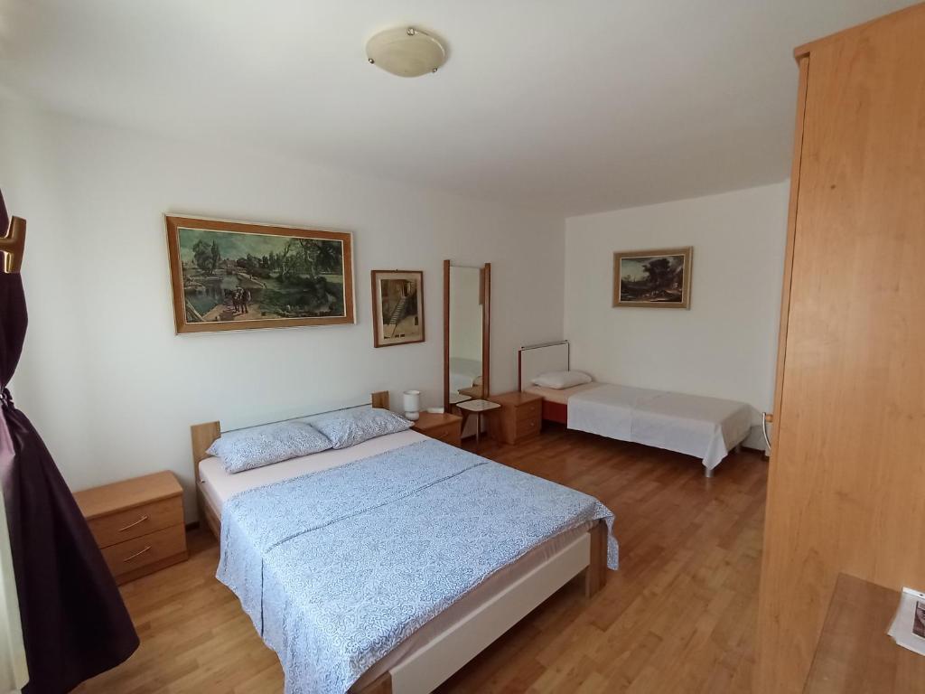 Rooms with WiFi Rijeka - 23254 photo 2
