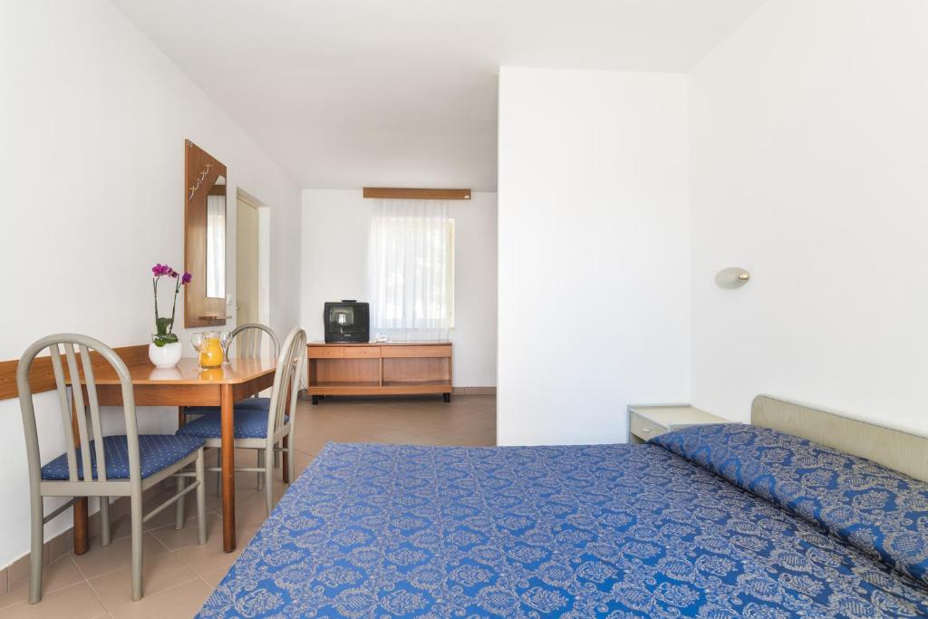 Apartments Polynesia Plava Laguna photo 2