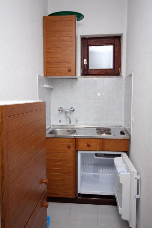 Apartments by the sea Sumpetar photo 3