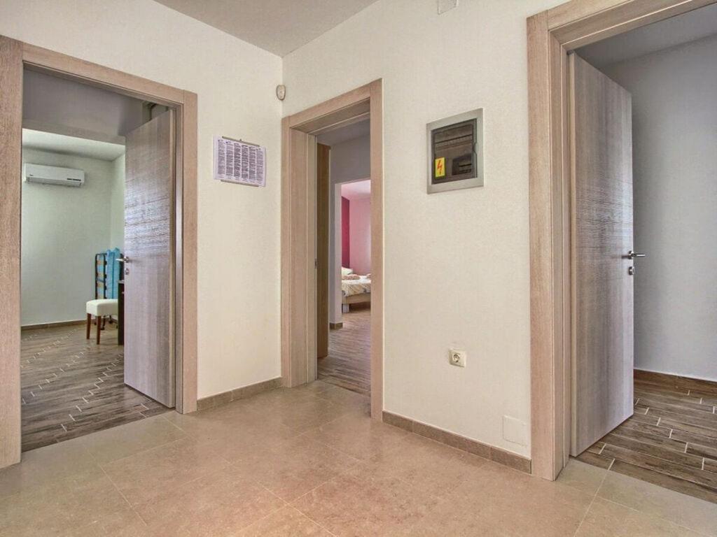 Stokovci Comfortable holiday residence photo 3