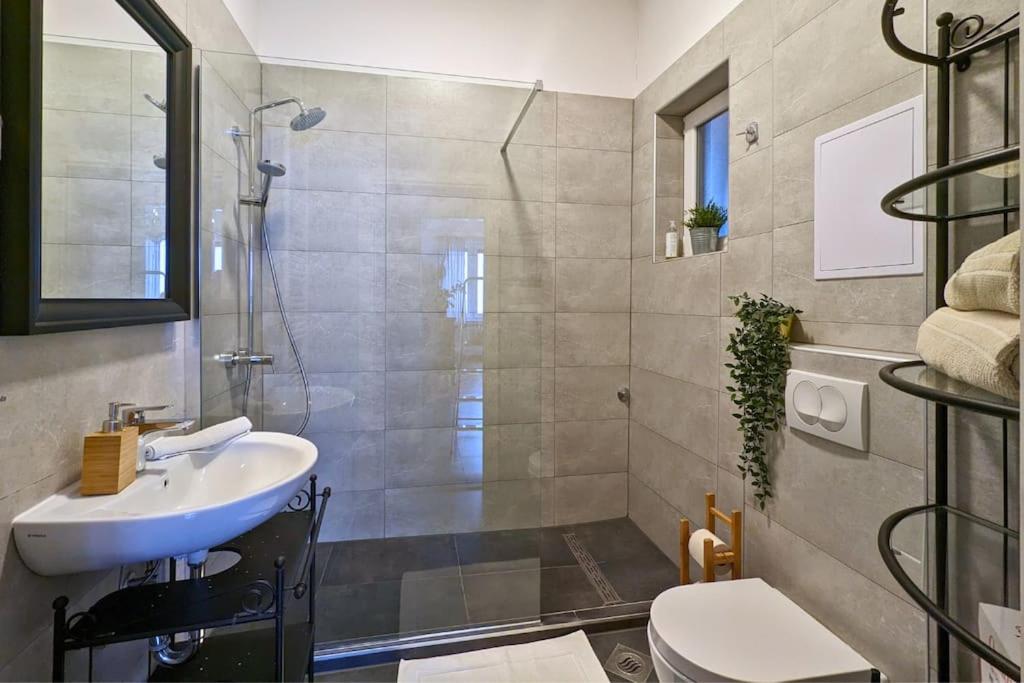 TRUE ZAGREB centrally located & spacious apartment photo 3