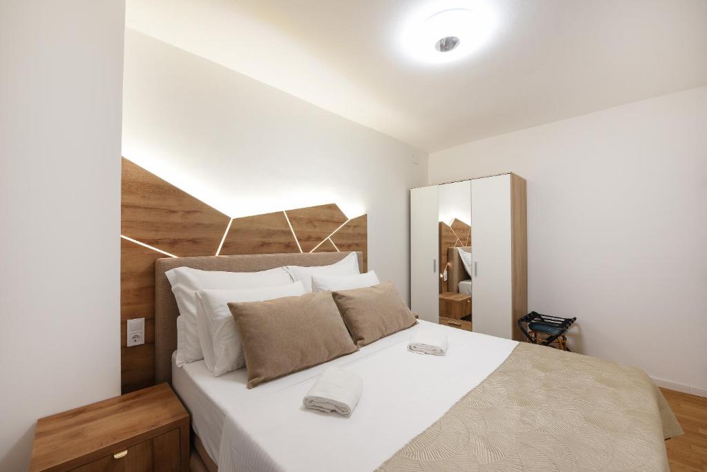 Zadar Sunset Penthouse with spectacular view and jacuzzi photo 2