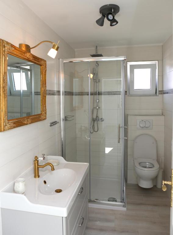 Sweet Suite with free private parking photo 3