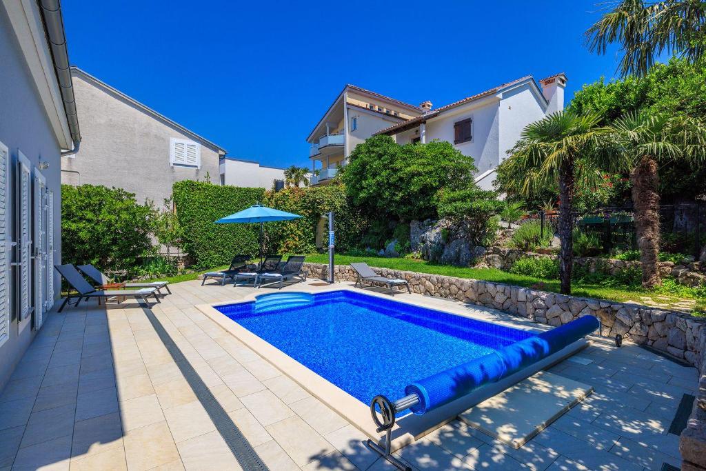 Strandnahe Villa mit Meerblick — photo 1