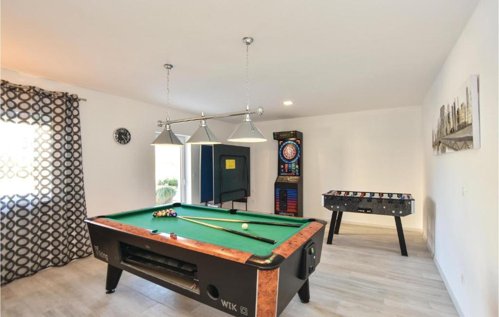 Pet Friendly Home In Karakasica photo 3