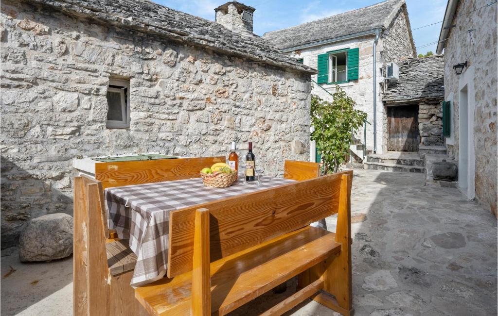 Cozy Home In Primosten With Wifi photo 2