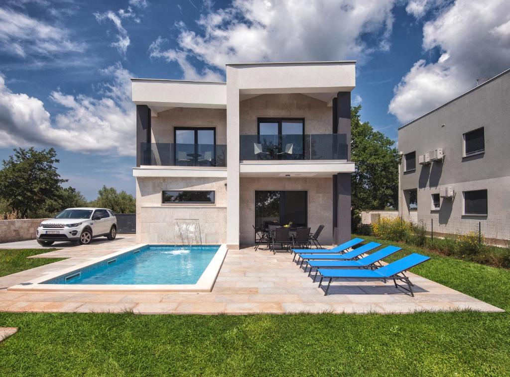 Sunshine Villa Dvori — photo 1