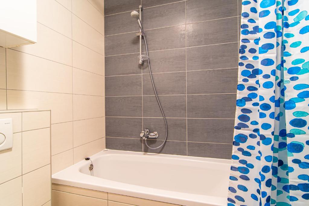 Flexible SelfCheckIns 85 - Zagreb - Loggia - New photo 3