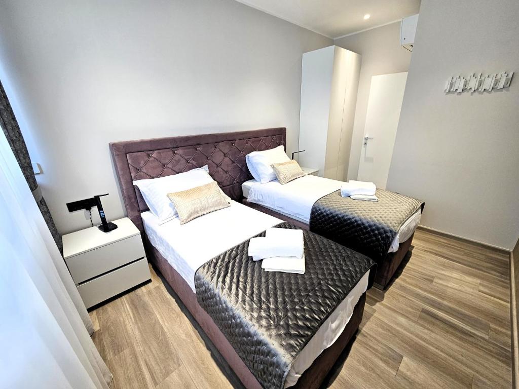 Suite Stay at 8 photo 2