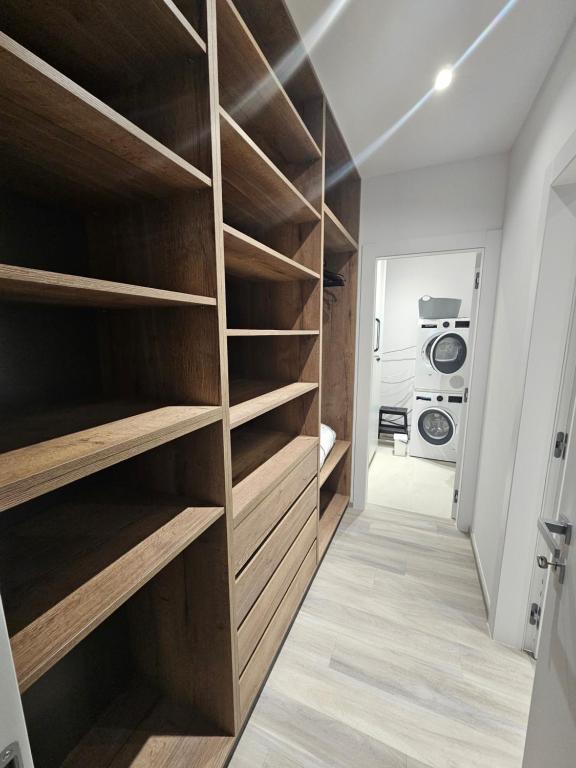Suite Stay at 8 photo 3