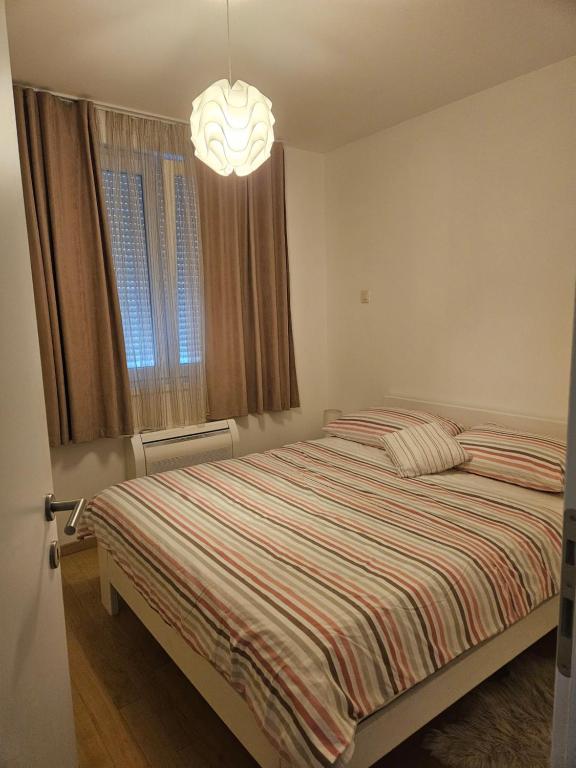 Romeo City Apartment photo 2