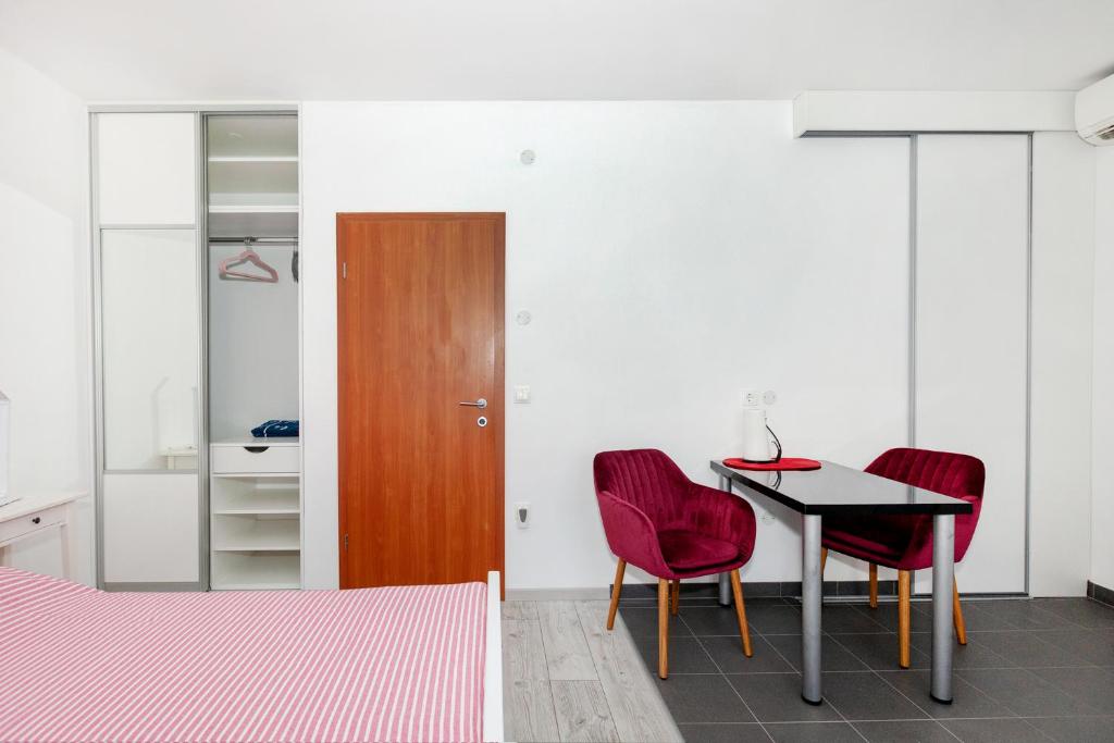 Studio Apartment Toma photo 2