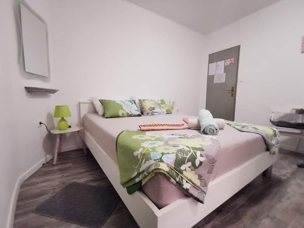 The Palace Mattiazzi Room photo 2