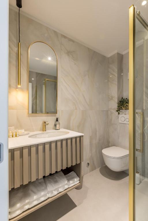 Split finest suite 2 photo 3