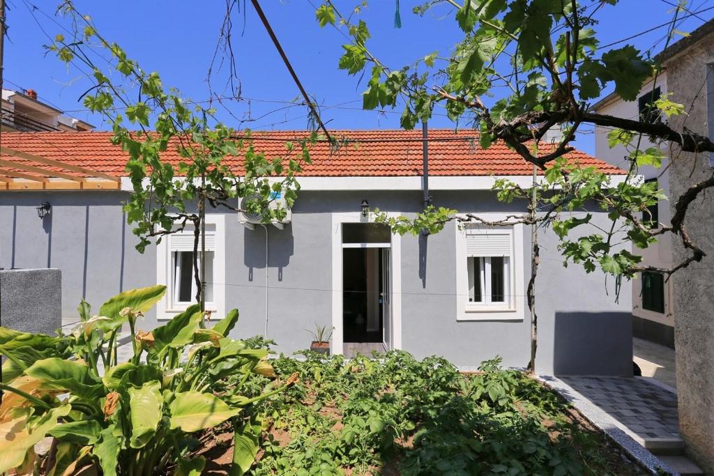 Seaside holiday house Sali — photo 1