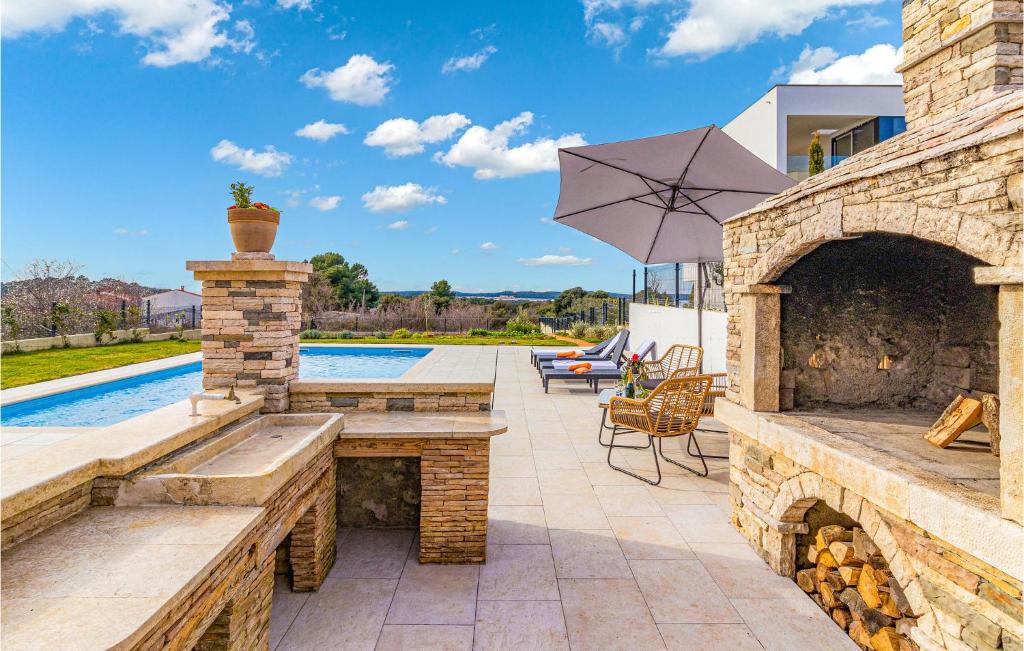 Stunning Apartment In Pula With Wifi photo 3