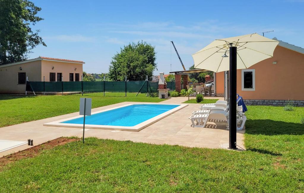 Stunning Home In Medulin With Wifi photo 3