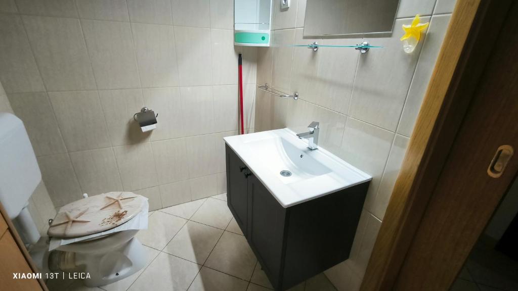 Studio Apartment Ivano-free parking - self check in photo 3