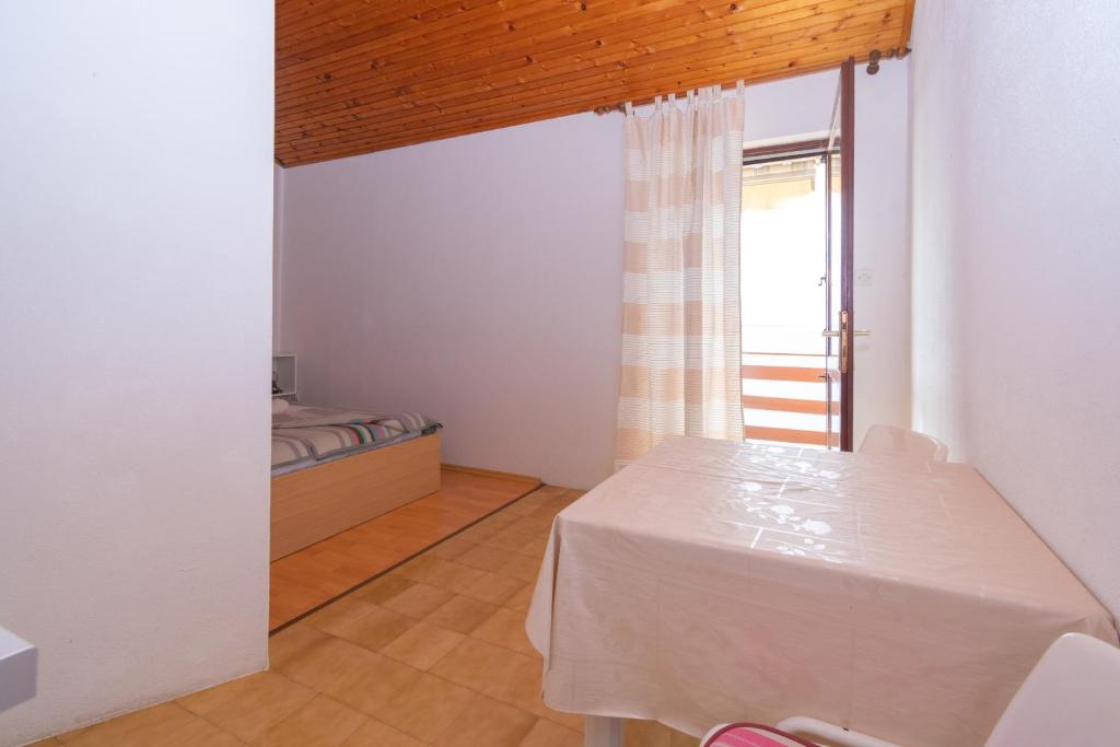 Studio Mandre 4101c photo 3
